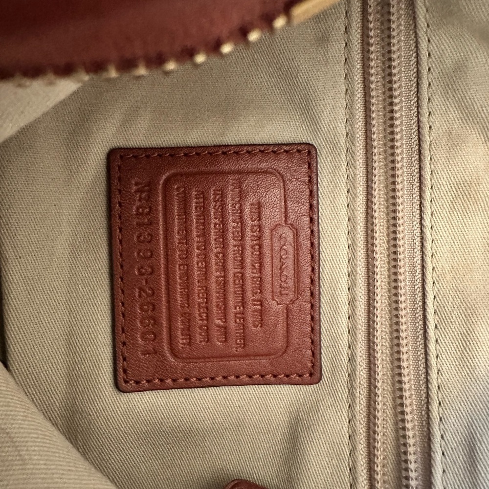 Coach Tan Leather Shoulder Bag - Picture 4 of 10